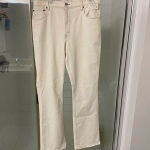 Abercrombie white Jeans (32 Long)